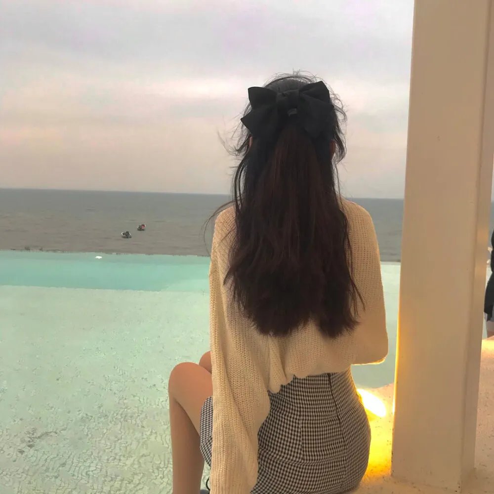 女高怪谈5：结伴自杀